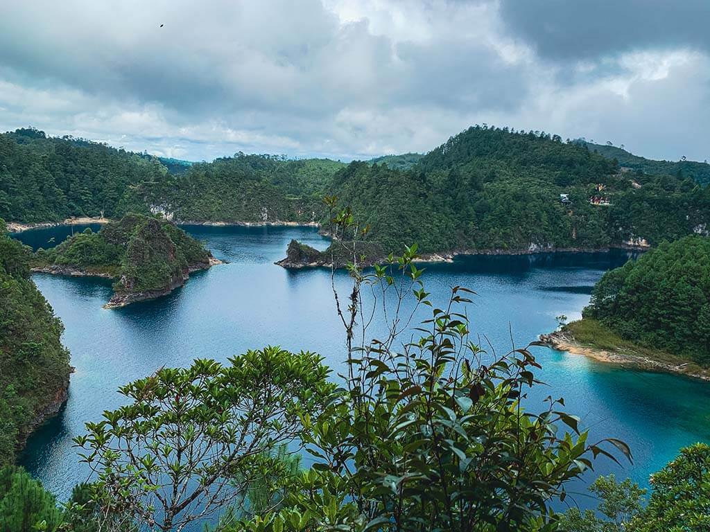 Looking across the peninsulas that spread into the Lagunas de Montebello