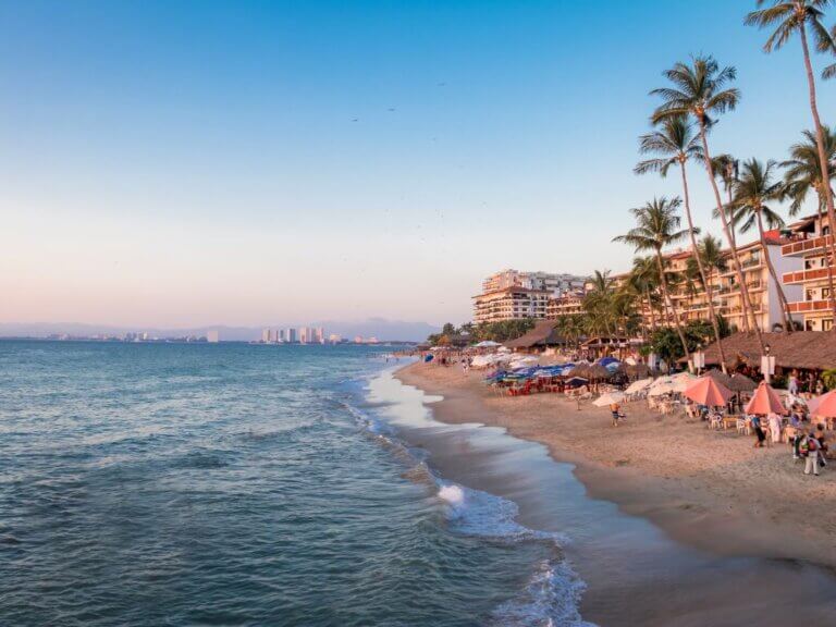 Mexico City to Puerto Vallarta: Best Ways to Travel