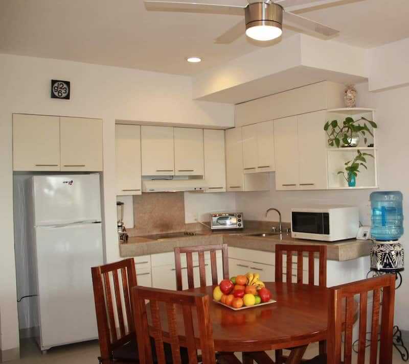 budget-friendly condo rental in a beachfront complex, Playa del Carmen