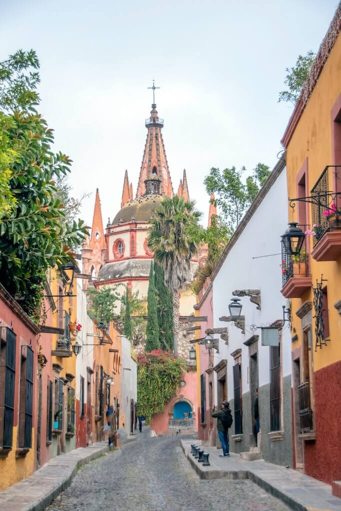 San Miguel del Allende street looking up at the church. 